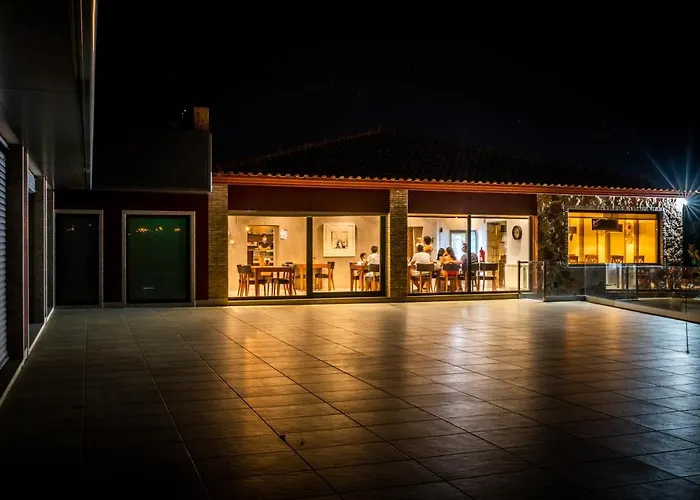 Quinta Oliveiras * Fundao